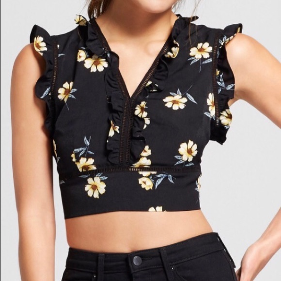 ✖️✖️SOLD✖️✖️Floral Crop Top & High waisted Pants - Picture 1 of 4